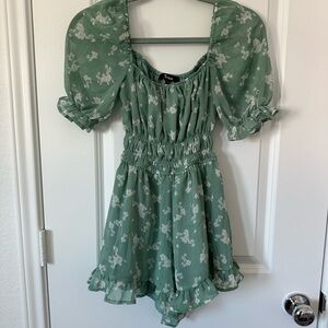 Trixxi Floral Puff Sleeve Romper